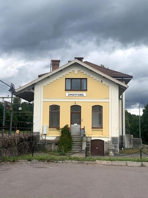 Large Cozy Villa Between Stockholm And Oslo Åmotfors المظهر الخارجي الصورة